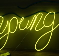 BẢNG HIỆU ĐÈN LED